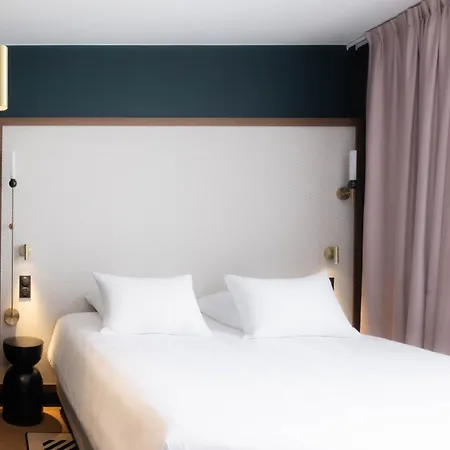 2m, The Originals Relais 3* Saint-Rambert-sur-Loire